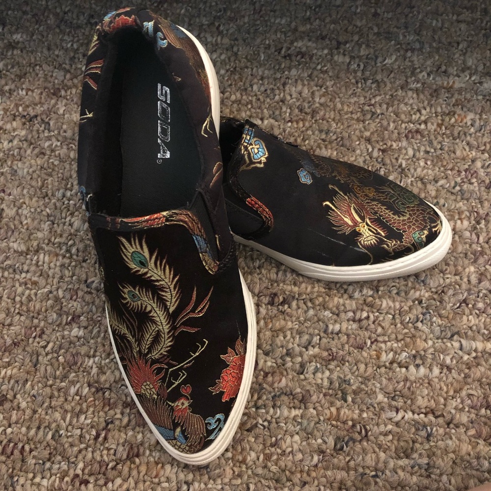 *BUNDLE 3FOR$30* Soda Embroidered Slip-ons